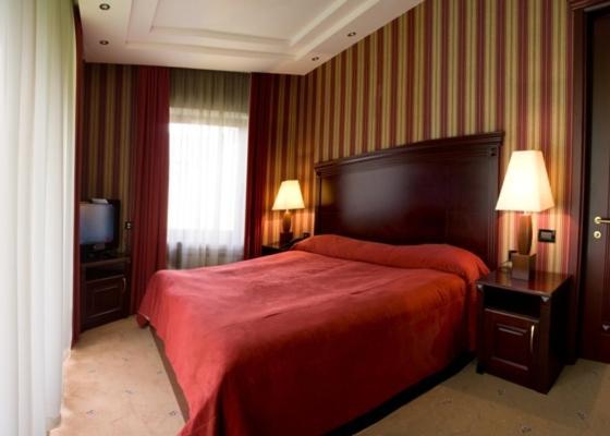 Hotel Dilijan Resort Zimmer foto